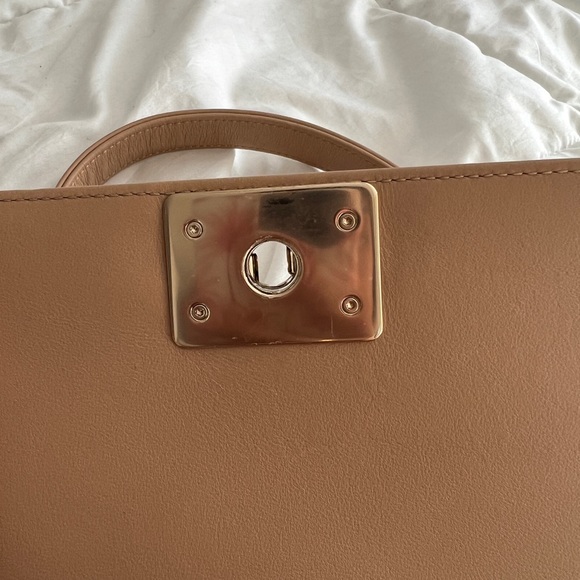 chanel boy small beige with shiny light gold hardware - Picture 10 of 14